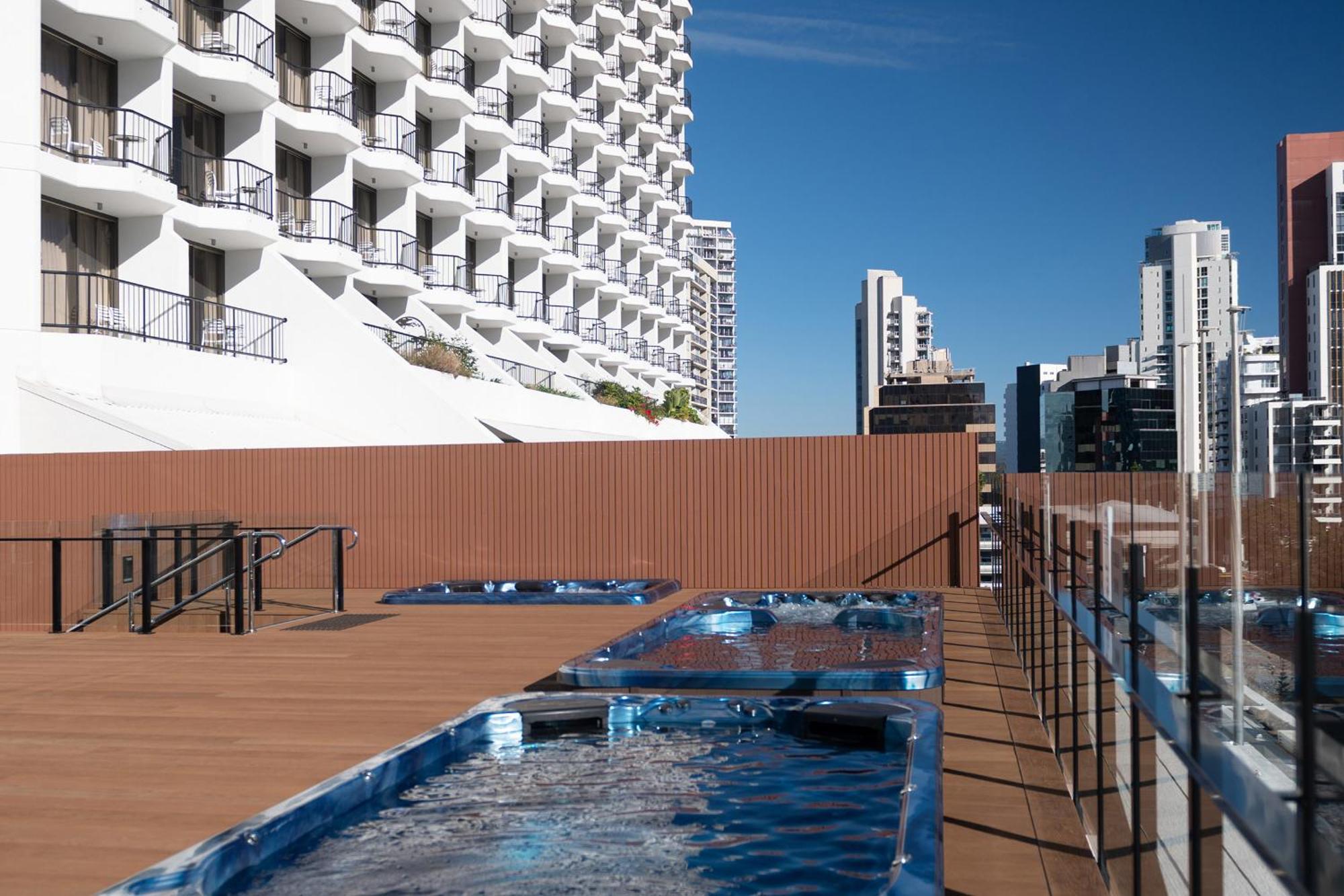 Apartment On 22 View Avenue, Surfers Paradise